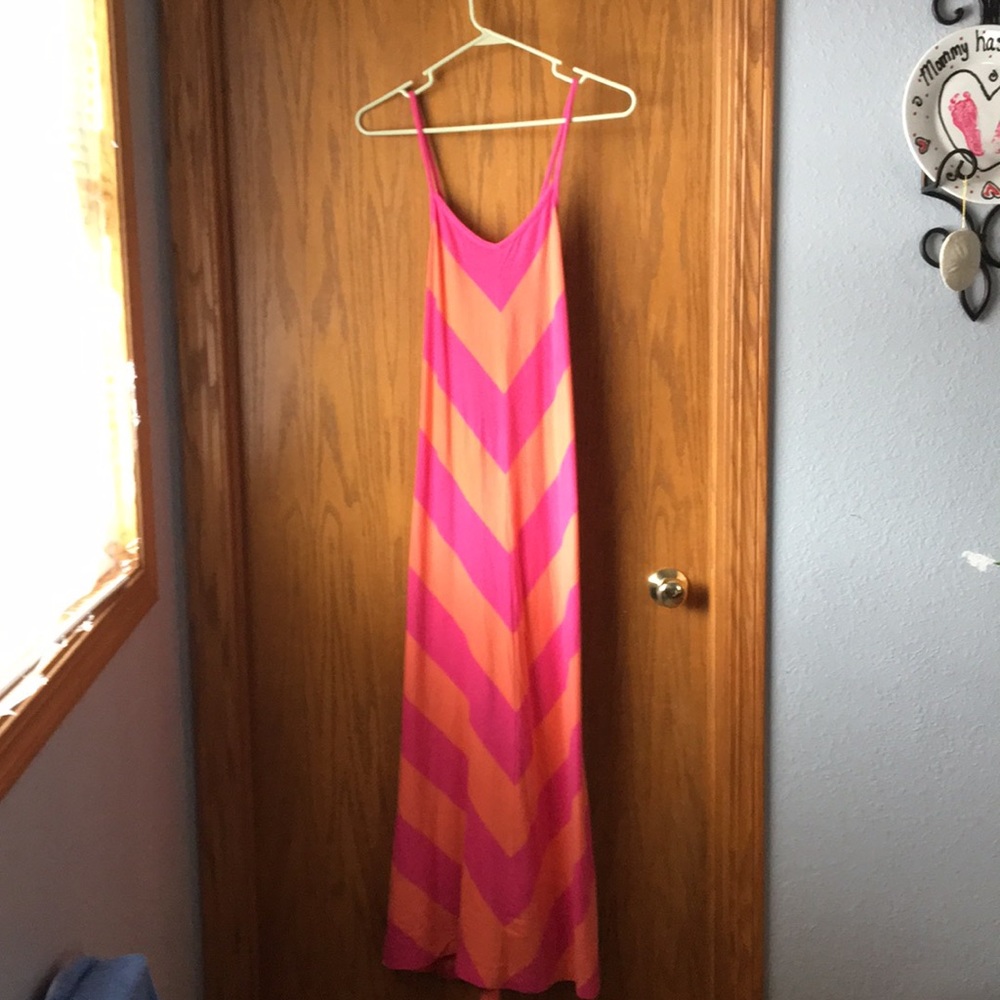 Gap cross back chevron dress. Pink and orange.